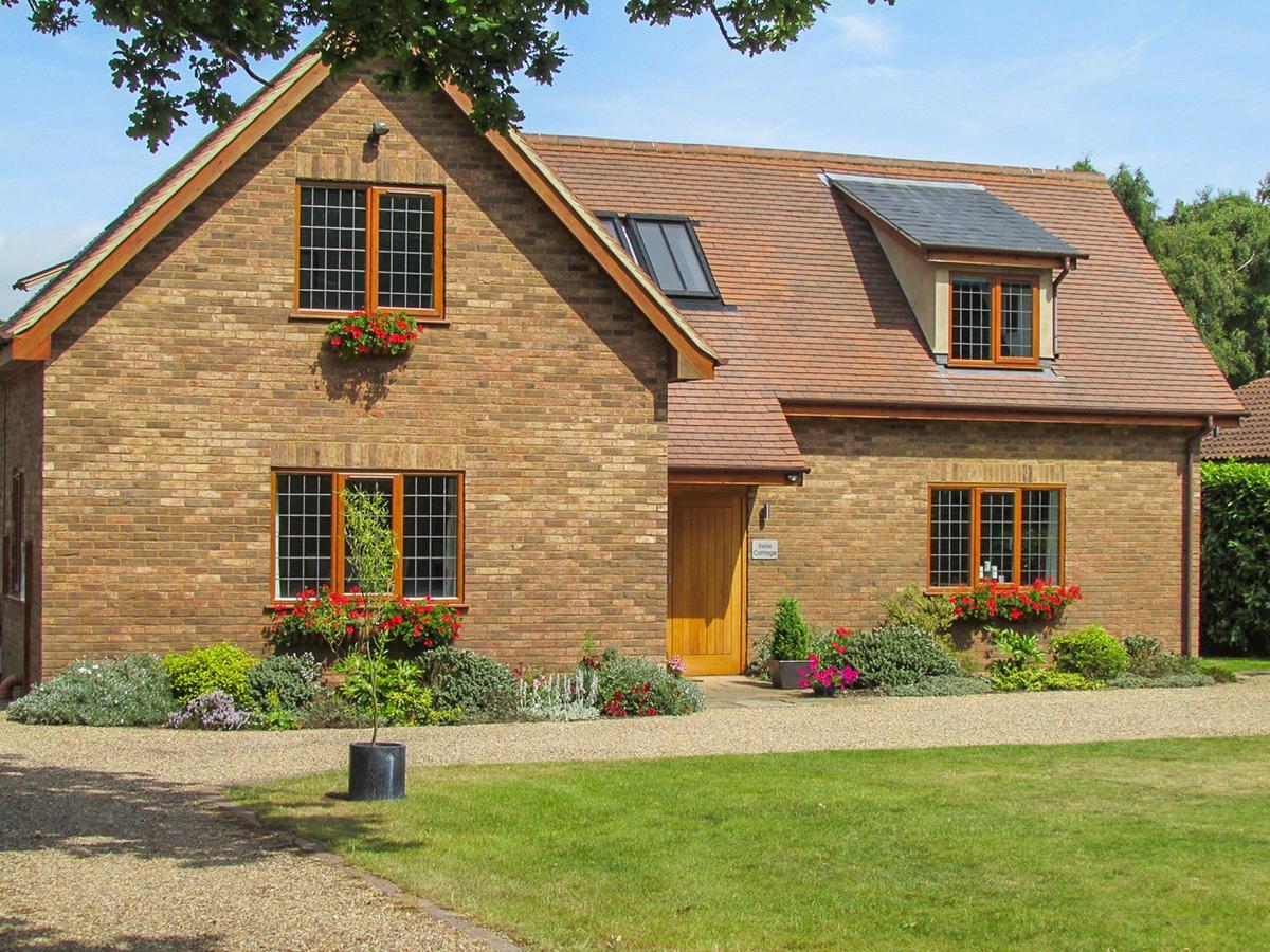 Swiss Cottage Aldringham Buitenkant foto